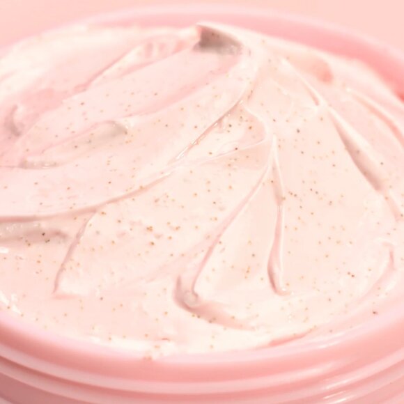 Kevin and Coco 300ML Luxurious Body Scrub - Picture 2 of 3